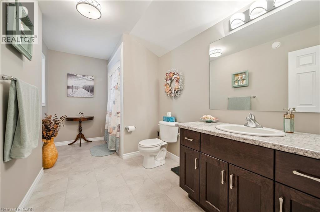 235 SPENCER Drive - 15