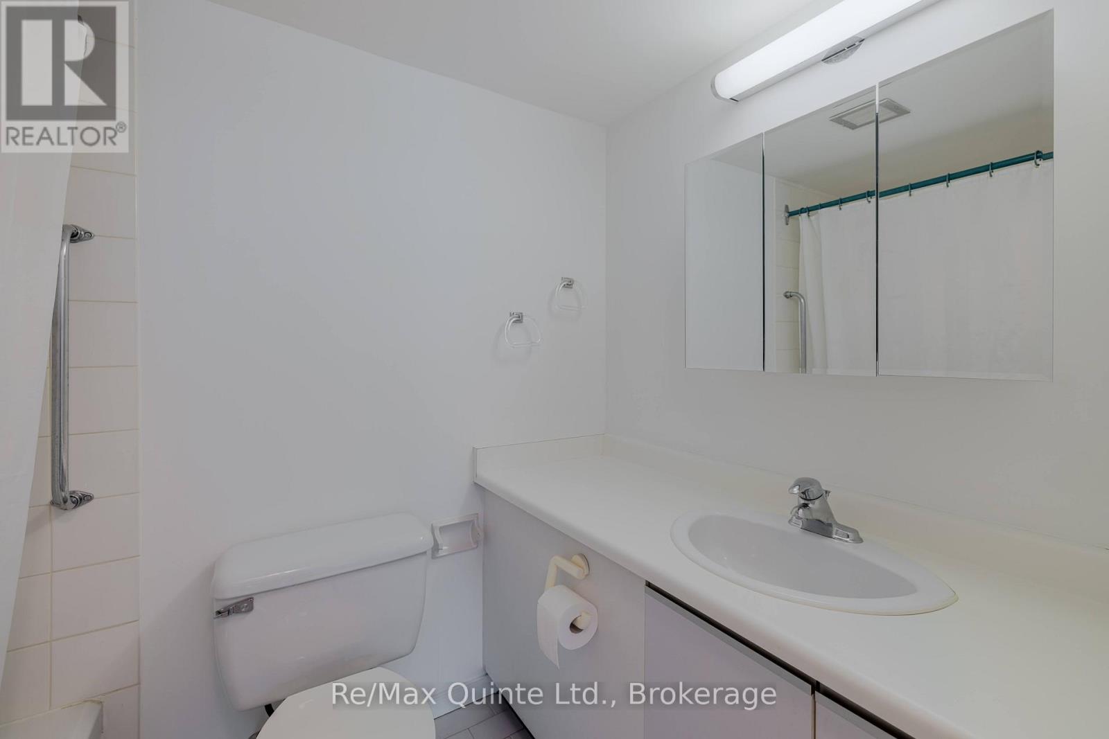 #604 350 FRONT STREET - 12