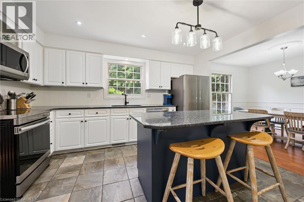 4-bedroom home for sale at 19 ADAMS Avenue, Tillsonburg ON · photo 12 of 44