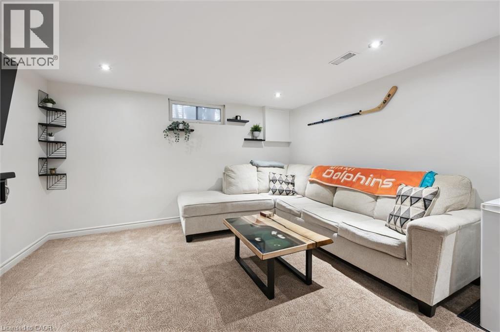 4-bedroom home for sale at 19 ADAMS Avenue, Tillsonburg ON · photo 31 of 44