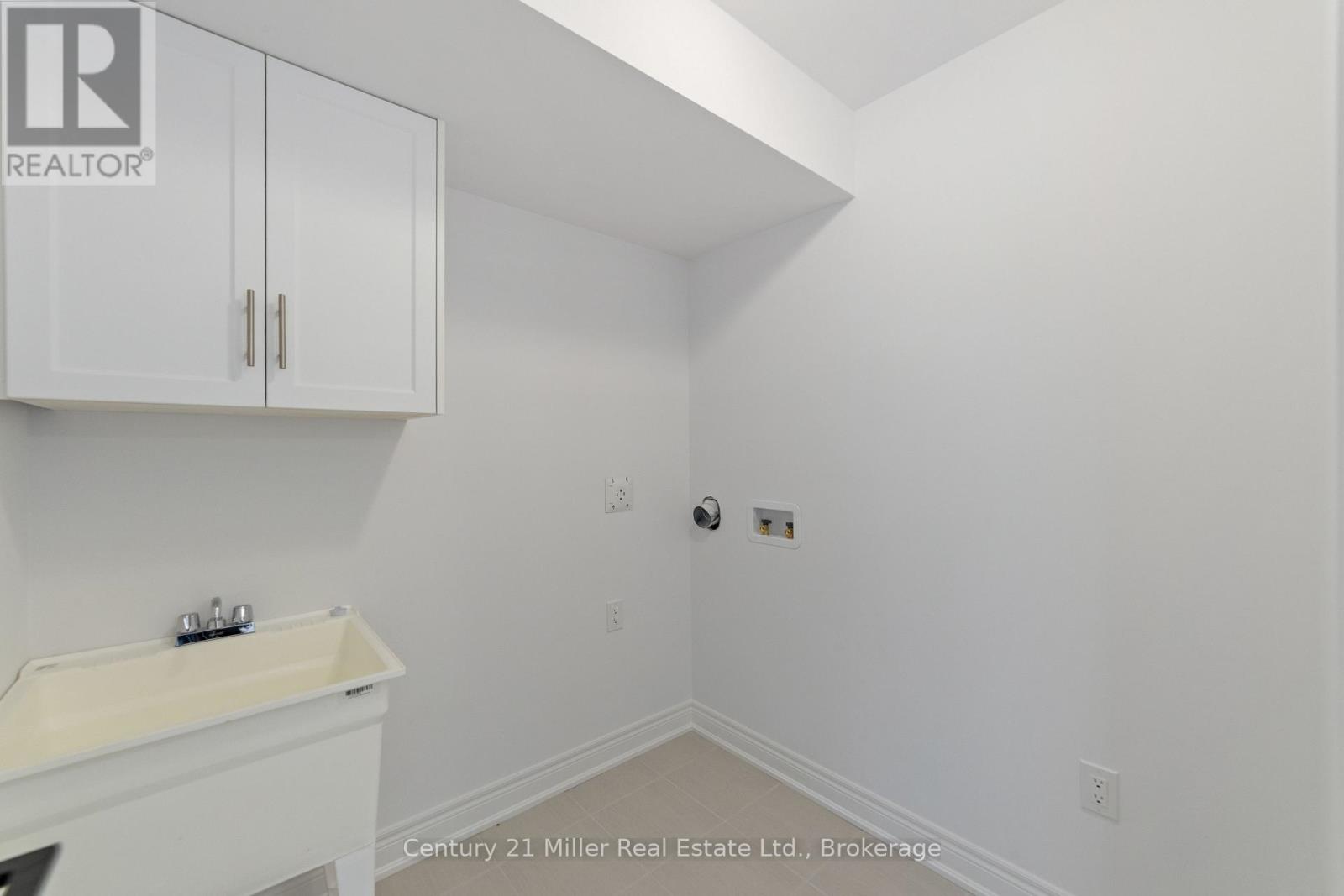 #42 2140 TRAFALGAR ROAD - 19