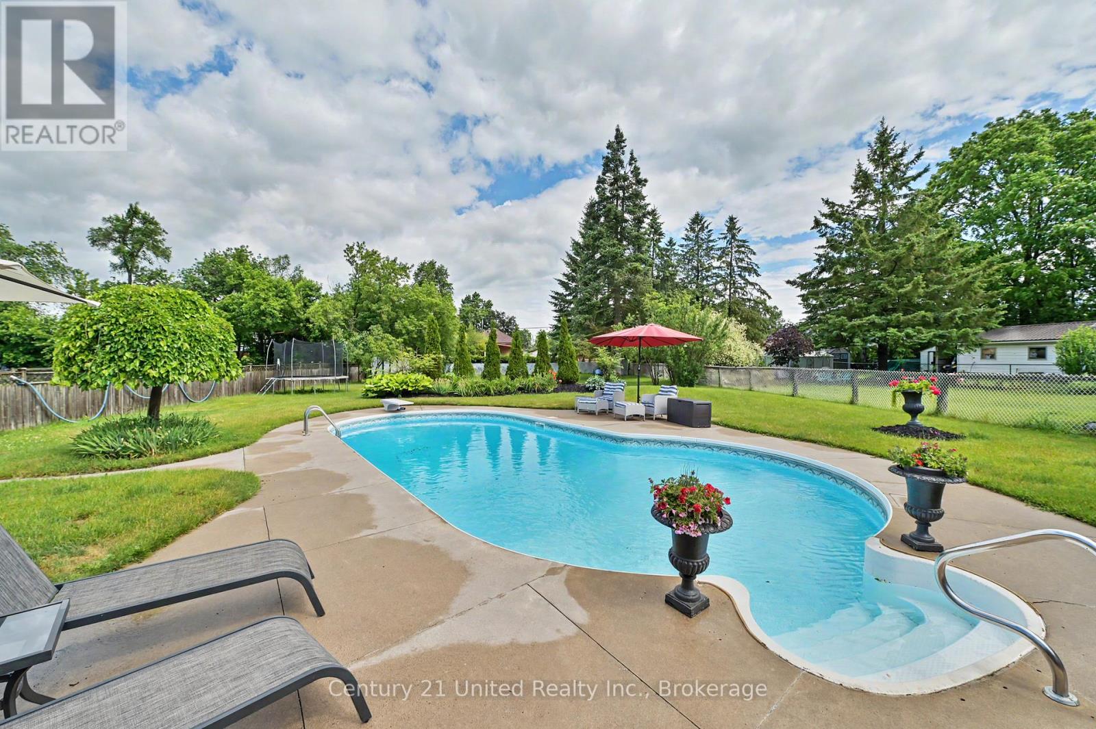 260 MCKELLAR STREET - 20