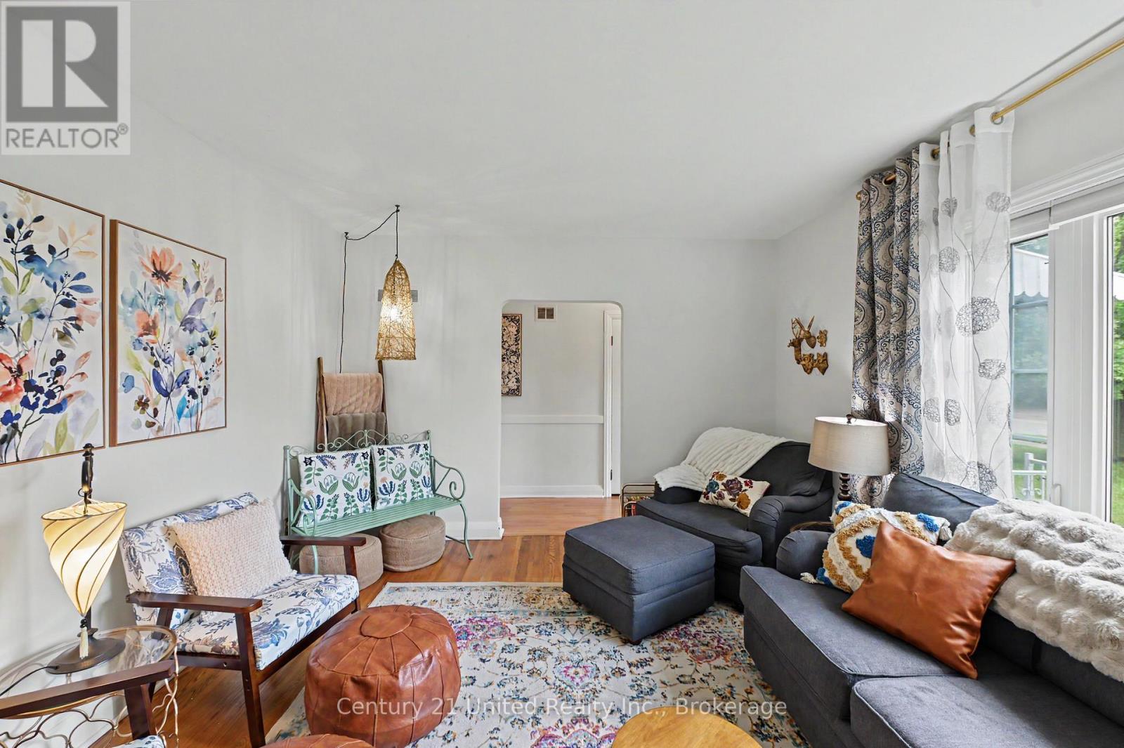 260 MCKELLAR STREET - 5