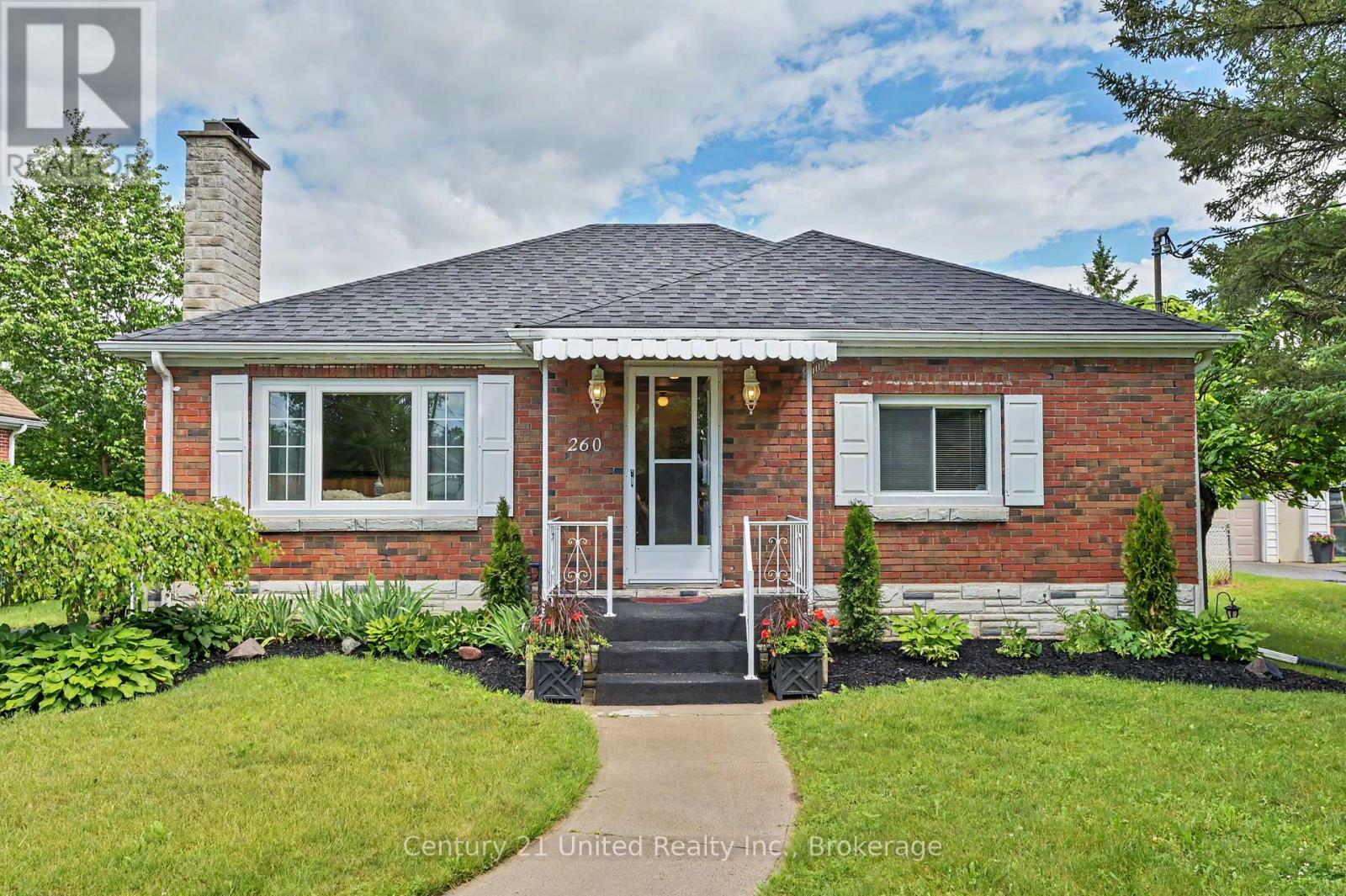260 MCKELLAR STREET - 28