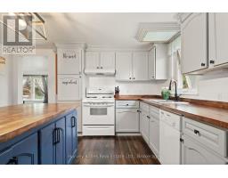 13965 Loyalist Parkway, Prince Edward County, ON K0K2T0 Photo 14