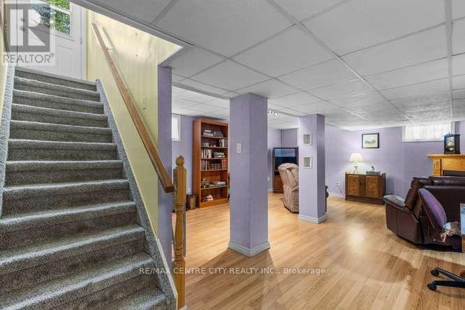 463 EXMOUTH CIRCLE - 22
