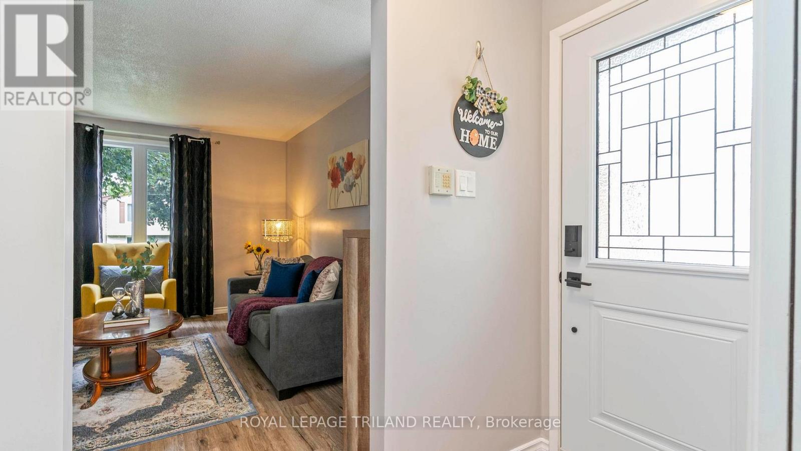 27 PATIENCE CRESCENT - 7