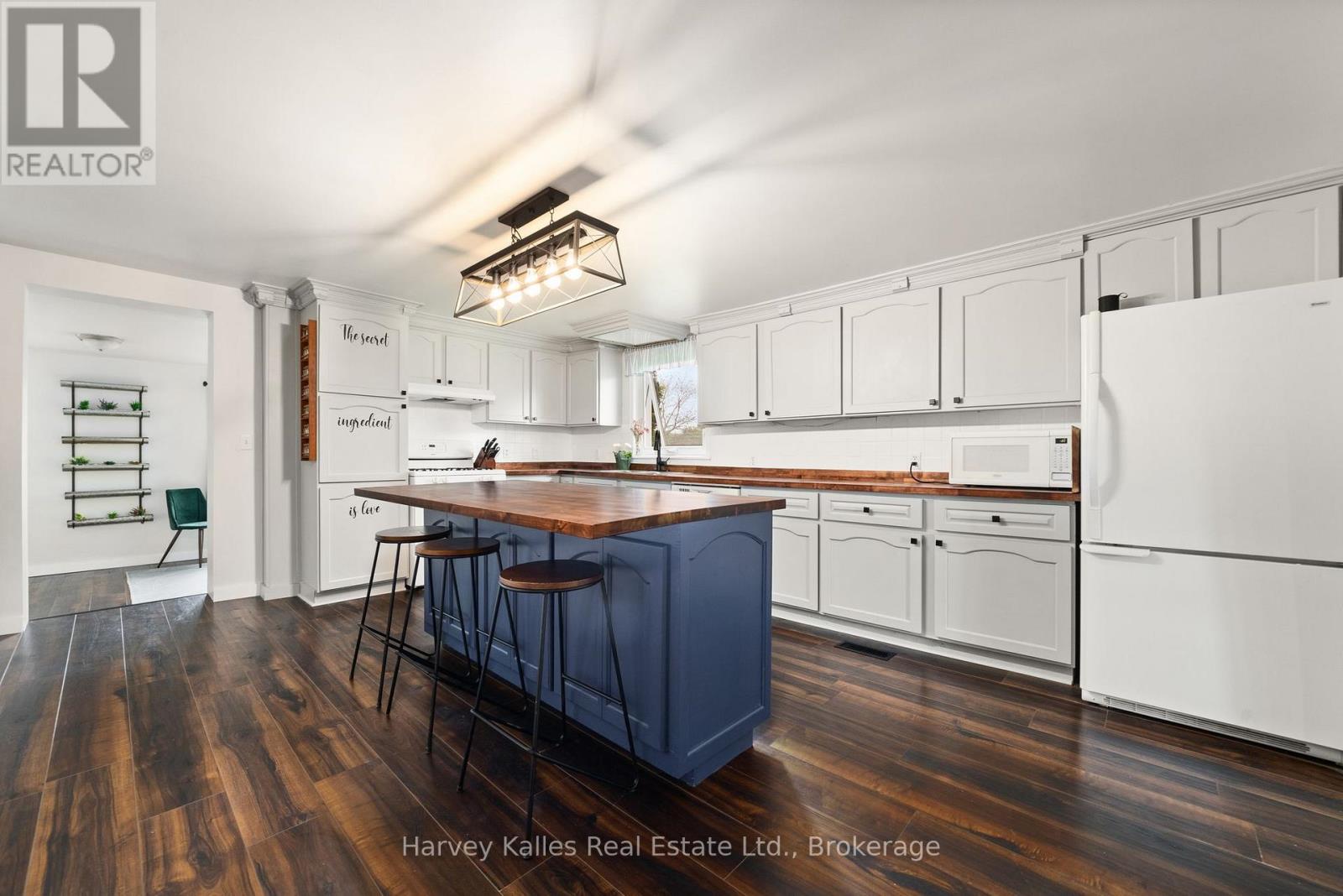 13965 LOYALIST PARKWAY - 11
