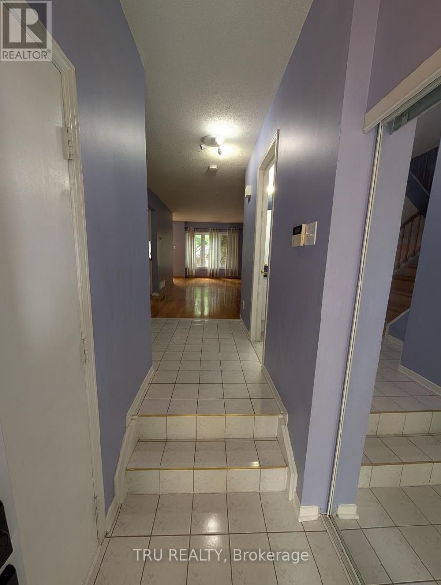 3 Bed, 2 Bath House for Rent in Ottawa – 19 MOUNTSHANNON DRIVE, Ottawa – MLS# X13475574 - Image 8