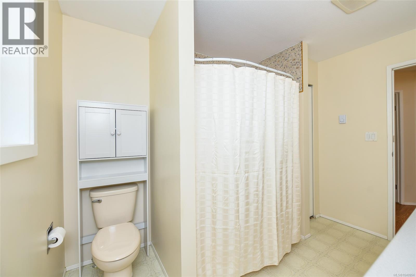 635 Pritchard Rd - 23