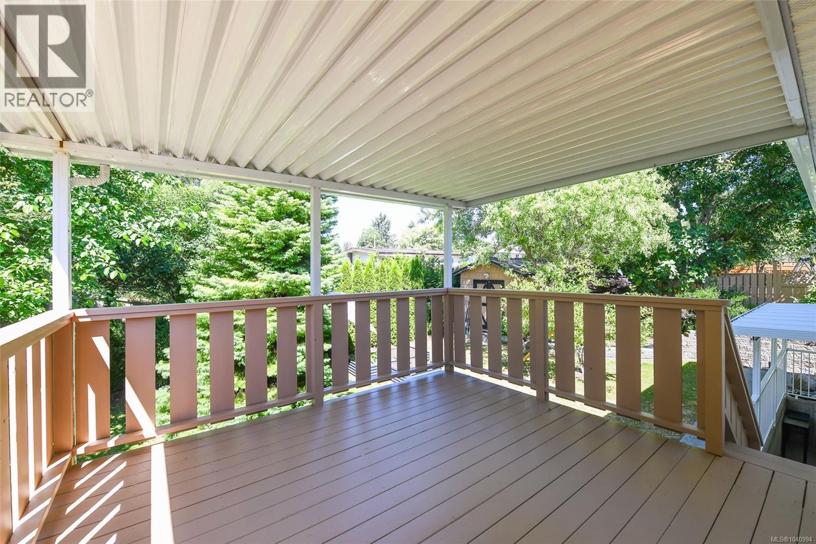 635 Pritchard Rd - 5