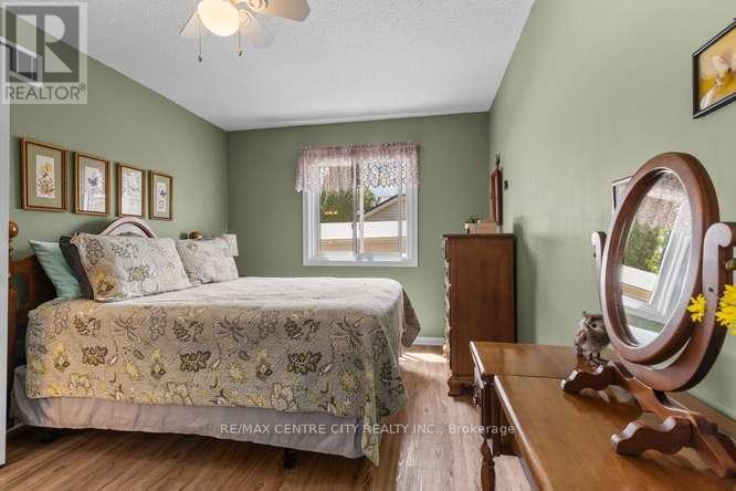 463 EXMOUTH CIRCLE - 17
