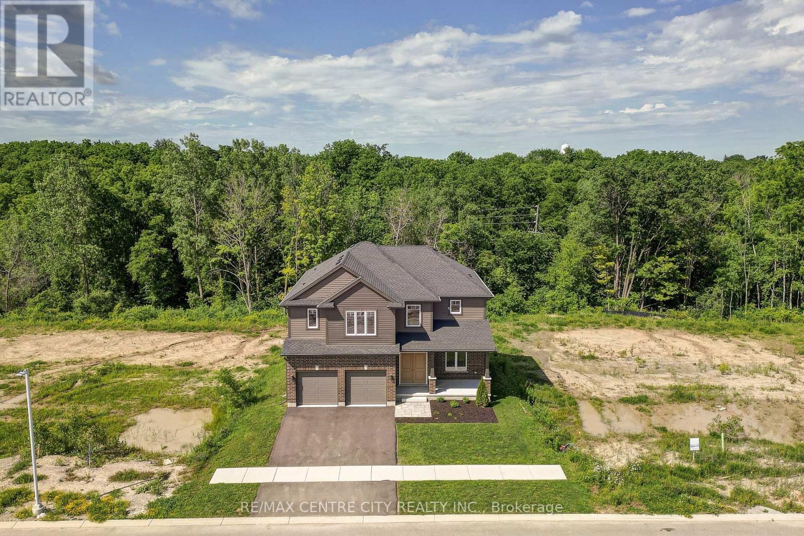 58 ASPEN PARKWAY - 3