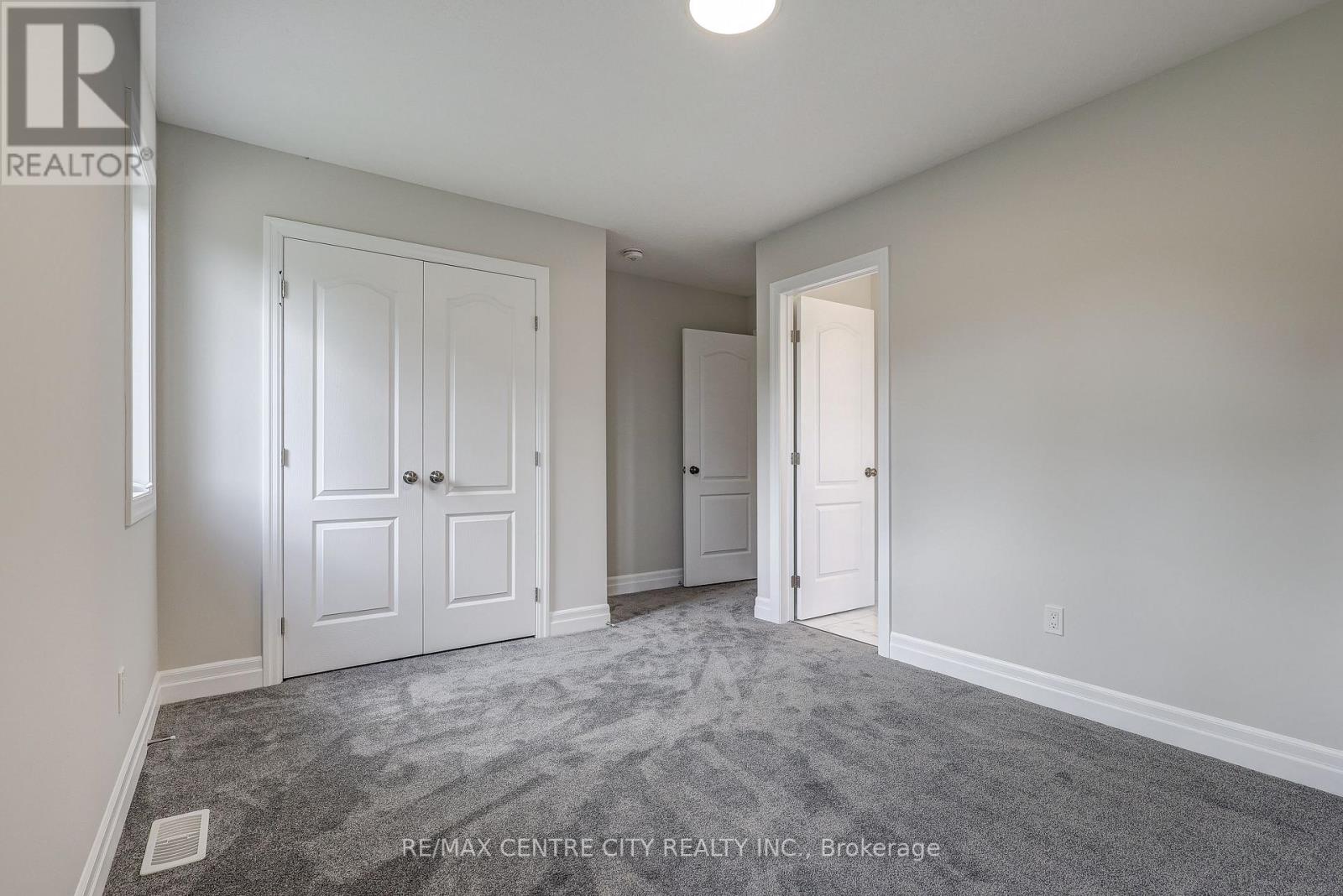 58 ASPEN PARKWAY - 33