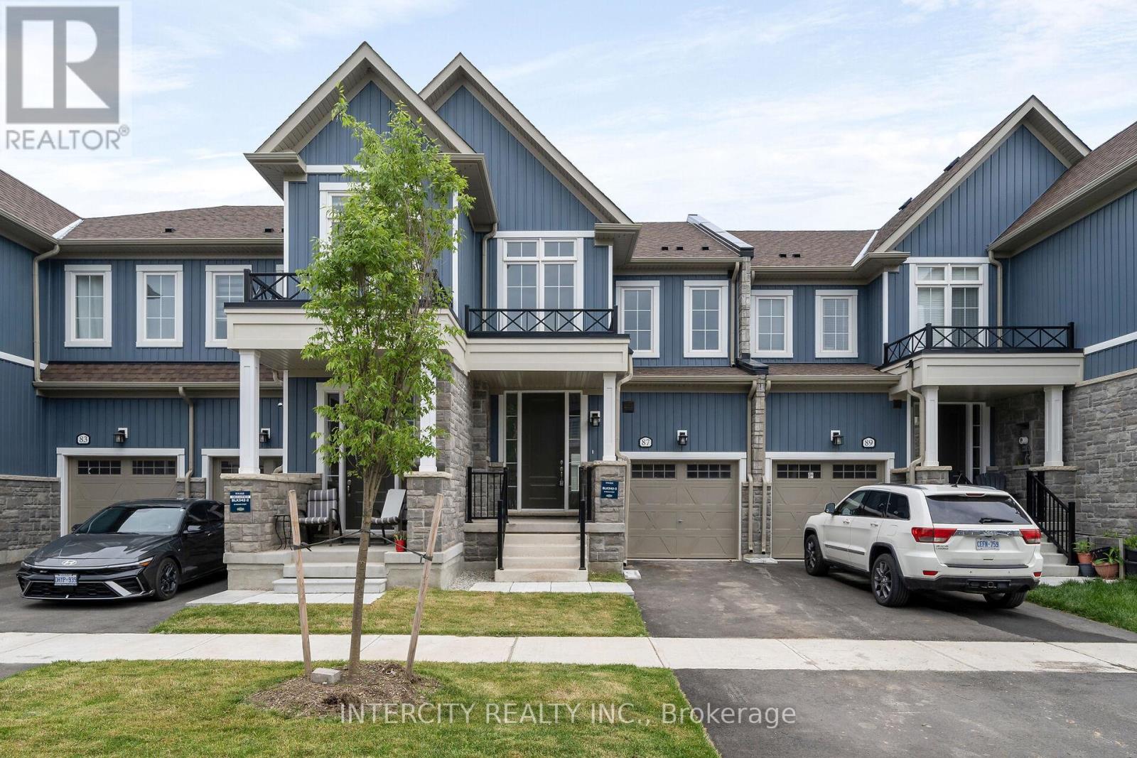 87 BROWN STREET - 1