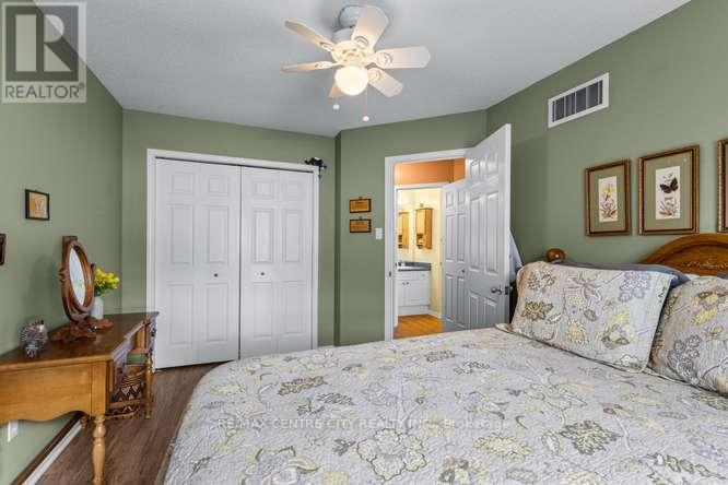463 EXMOUTH CIRCLE - 18