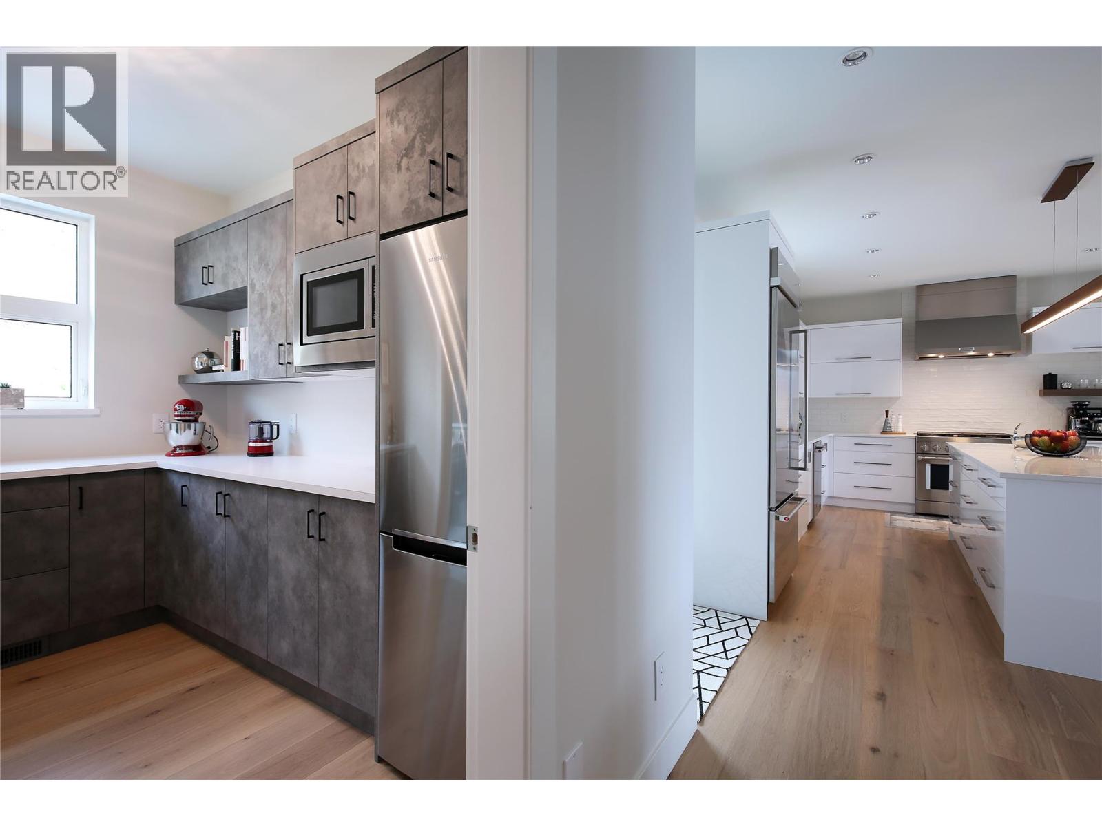  9839 Beacon Hill Crescent, Lake Country