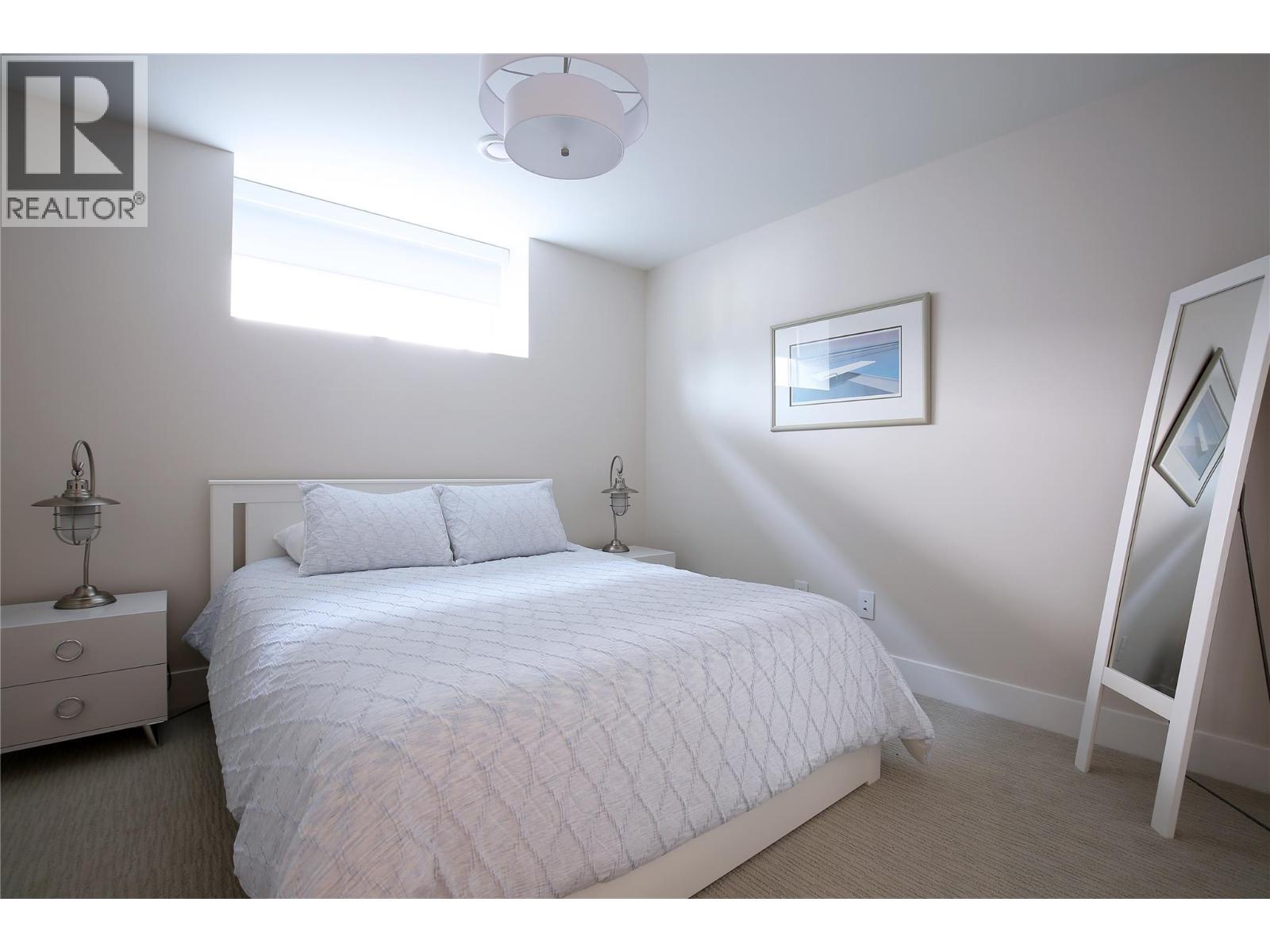  9839 Beacon Hill Crescent, Lake Country