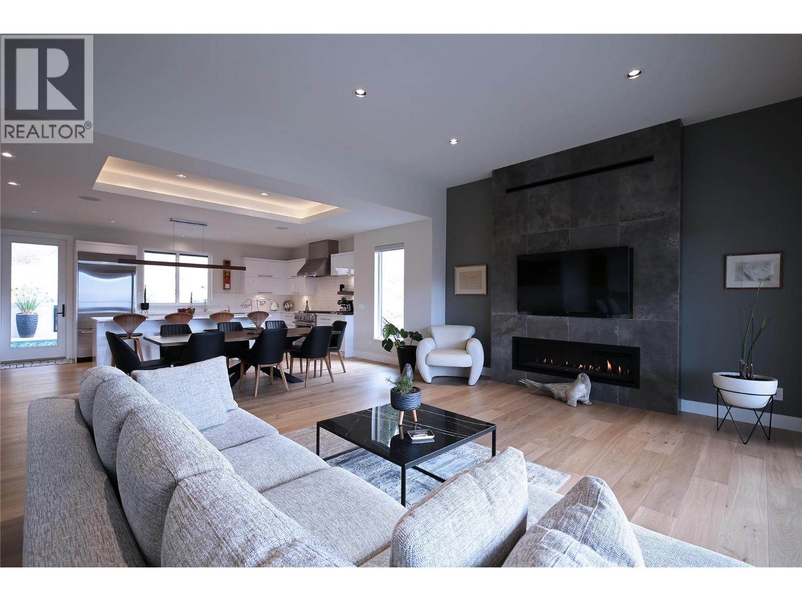  9839 Beacon Hill Crescent, Lake Country