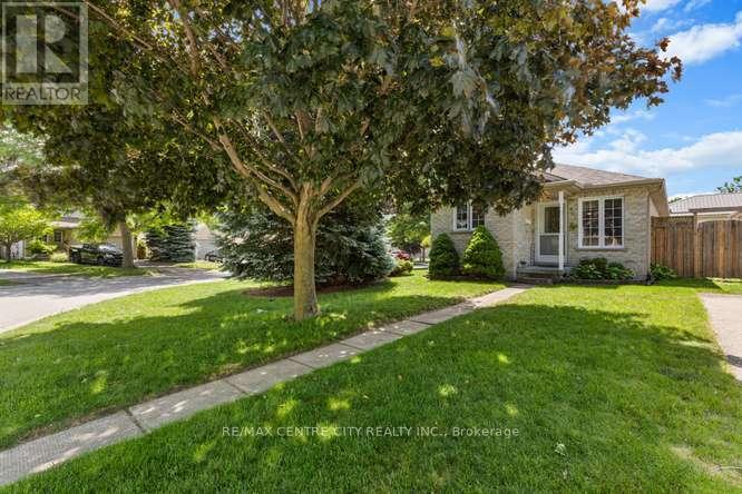 463 EXMOUTH CIRCLE - 2