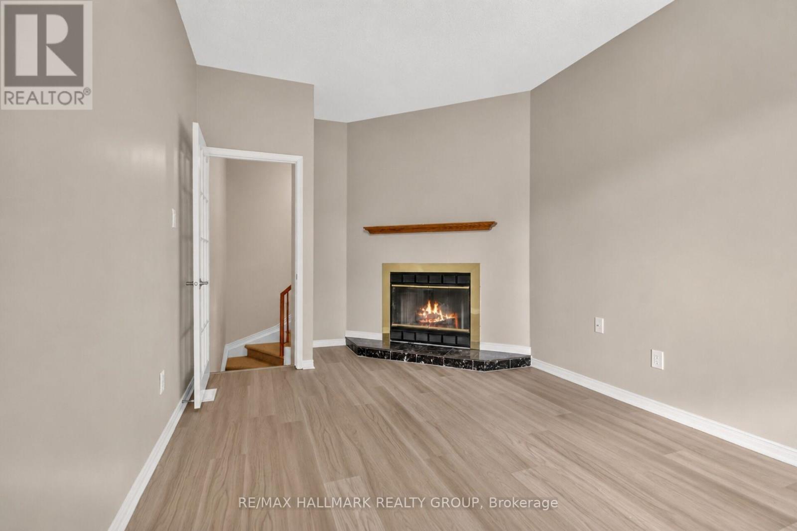 66 WOODGATE WAY - 20