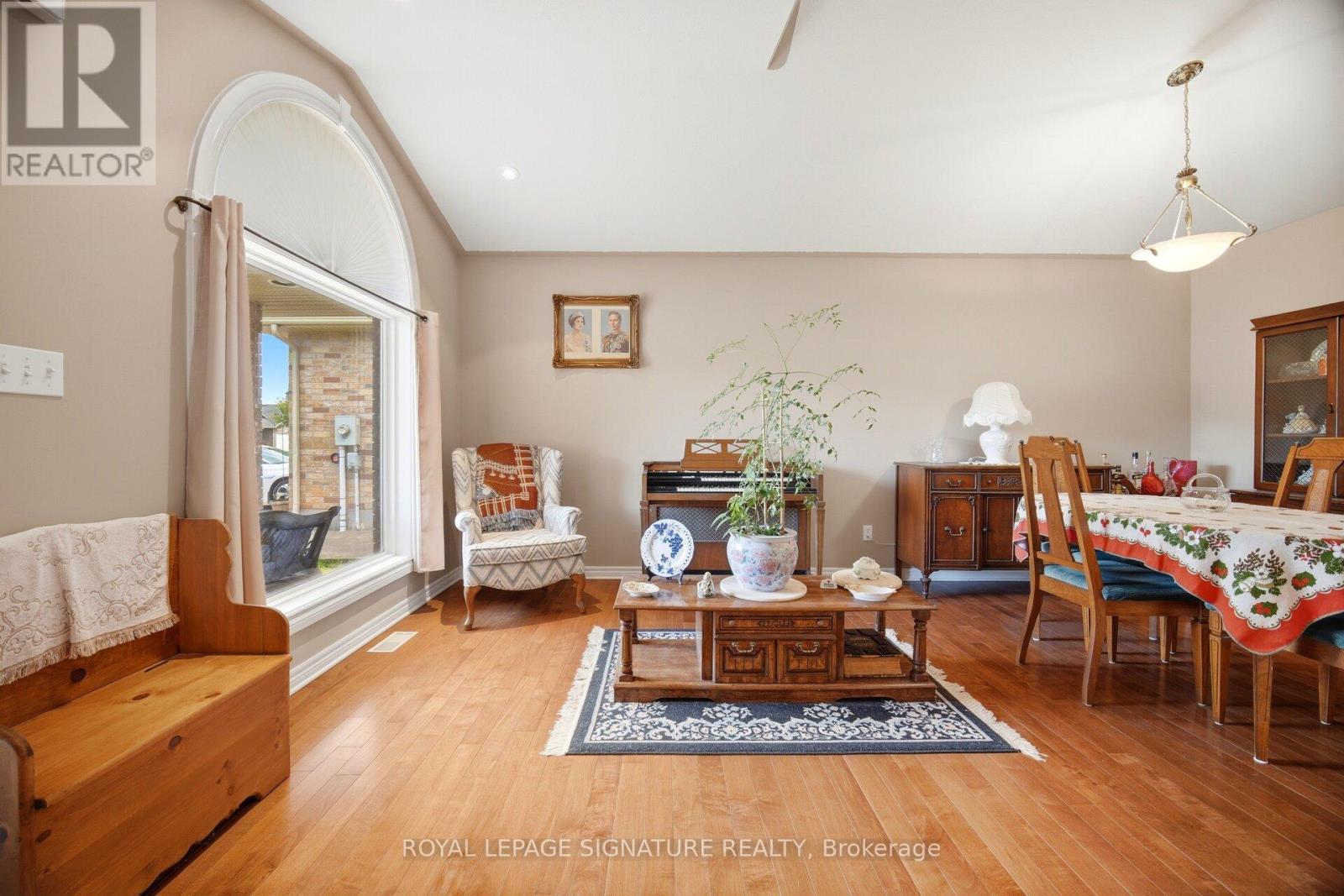 7109 PARKSIDE ROAD - 6