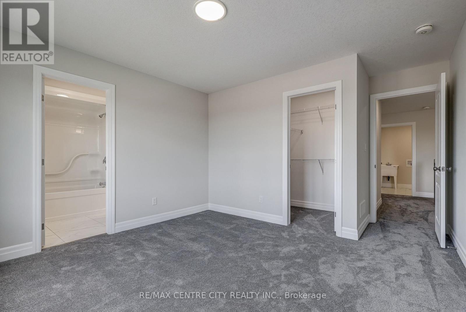 58 ASPEN PARKWAY - 38