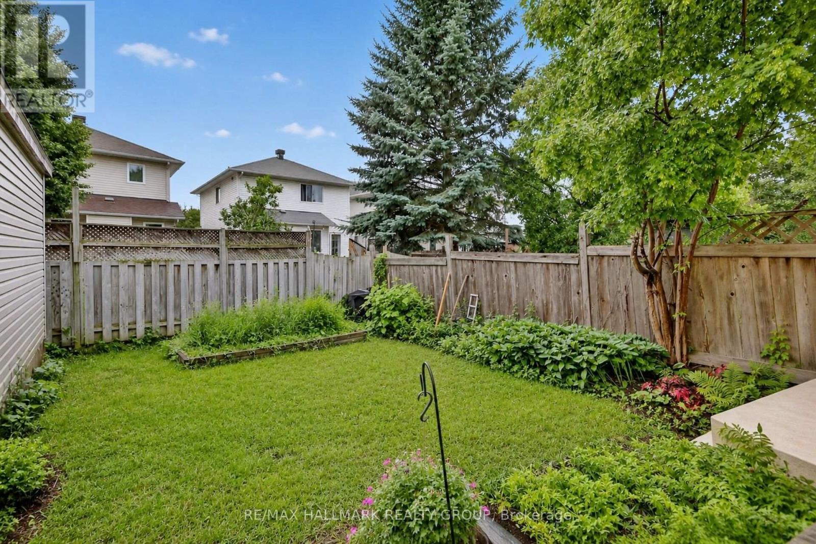 66 WOODGATE WAY - 46