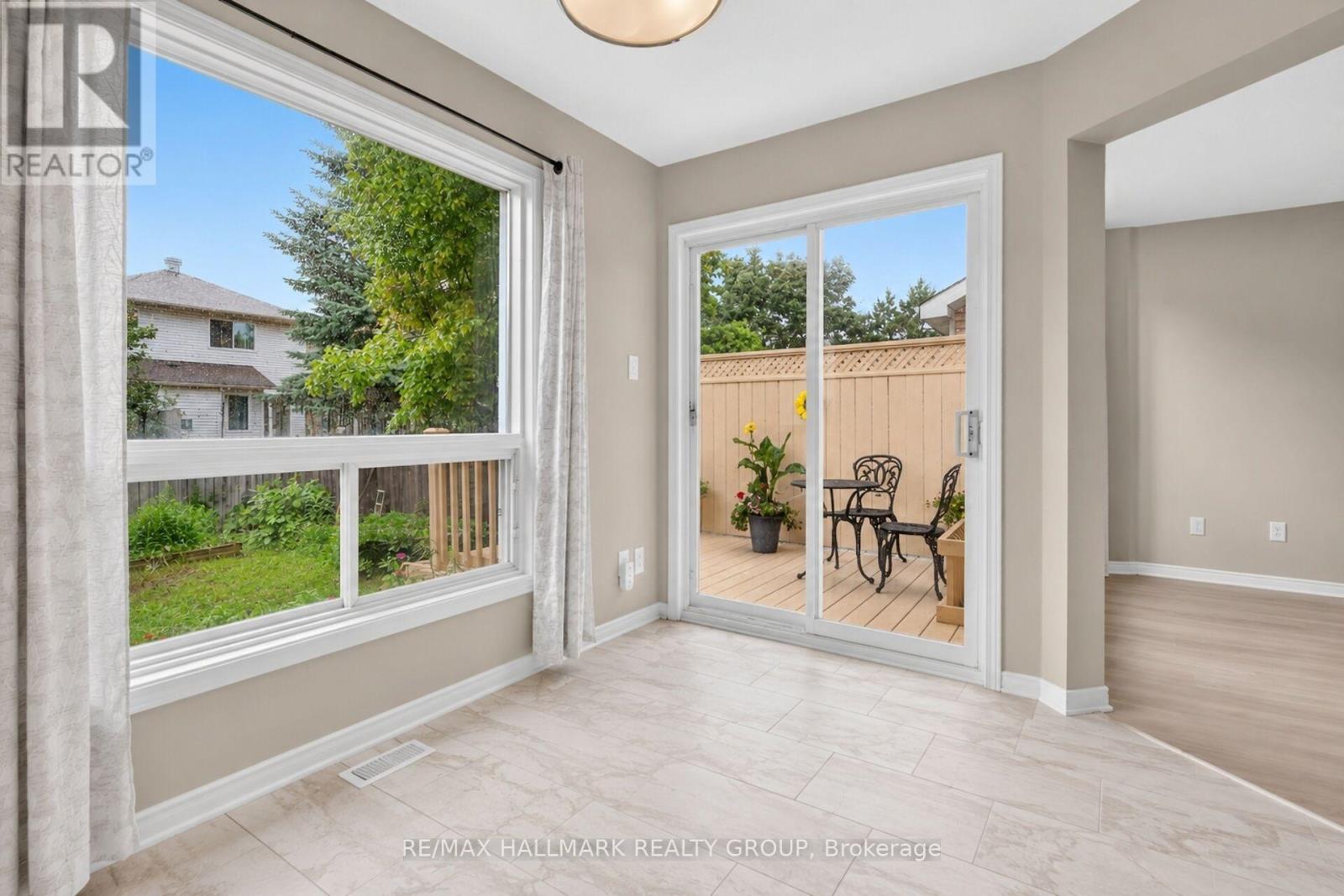 66 WOODGATE WAY - 16