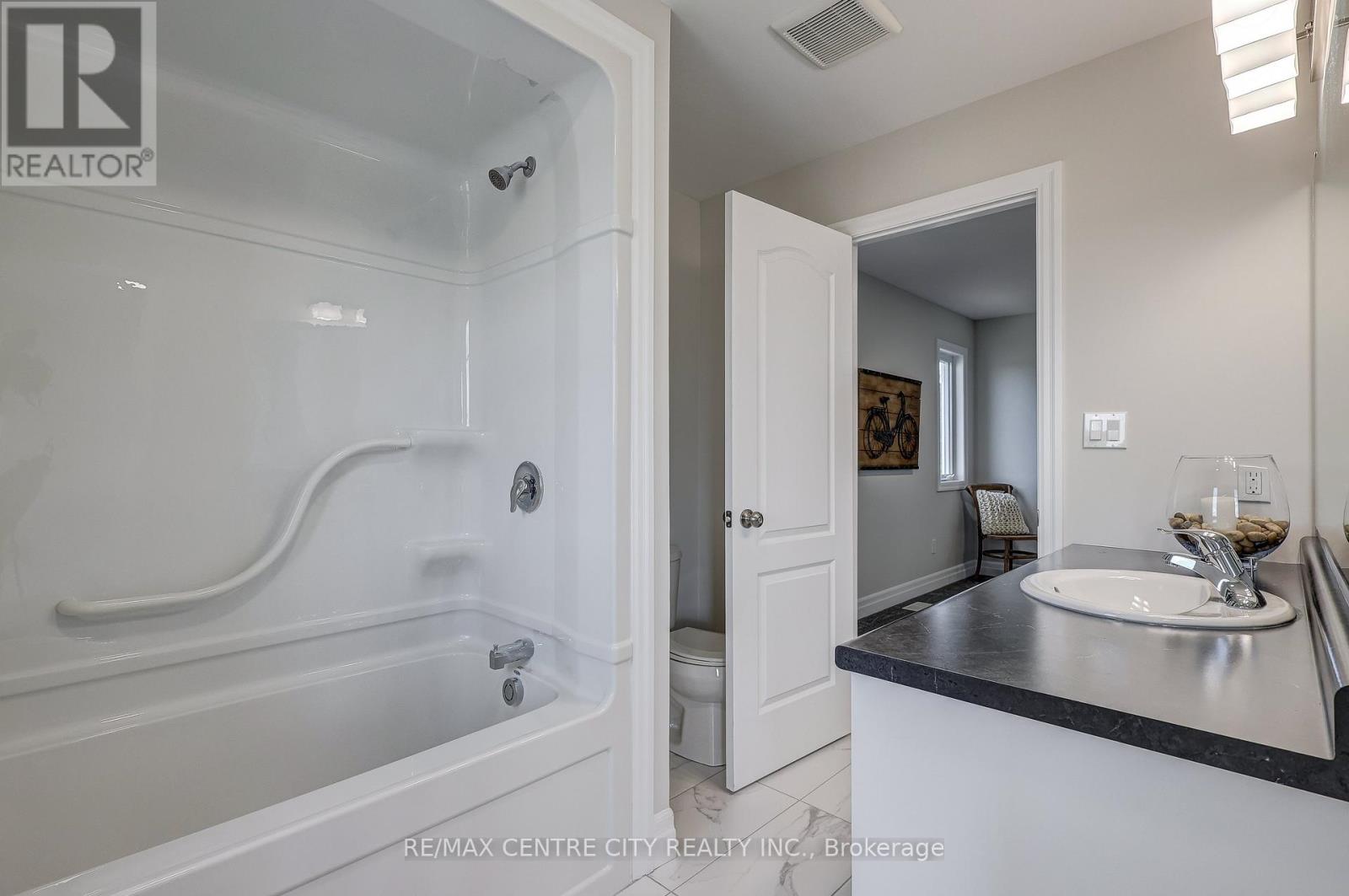 58 ASPEN PARKWAY - 40