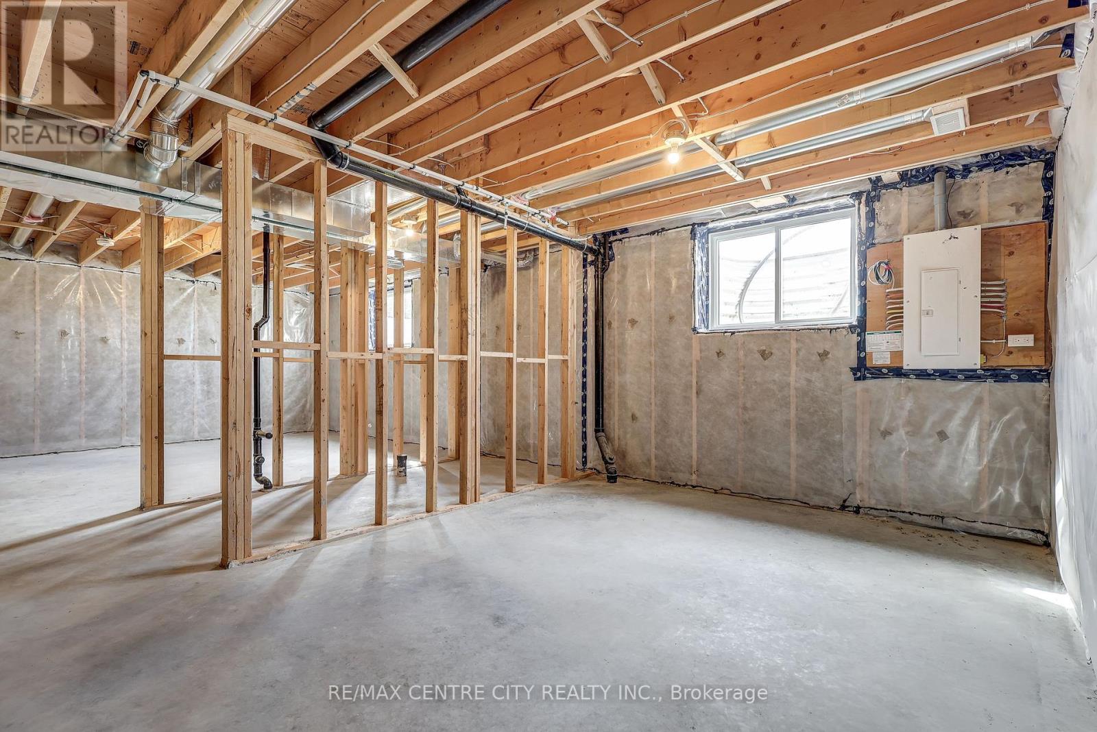 58 ASPEN PARKWAY - 41