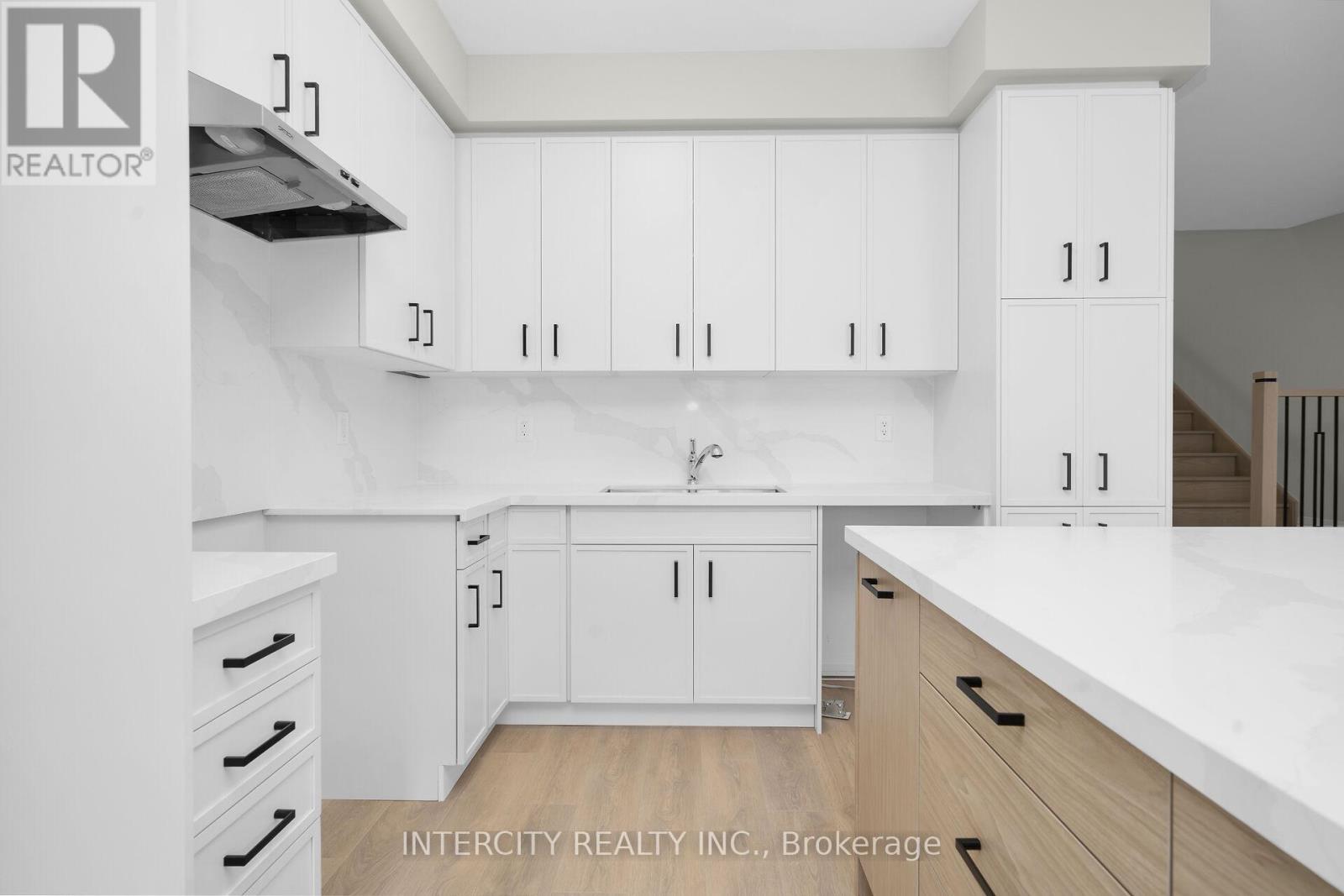 72 BROWN STREET - 11