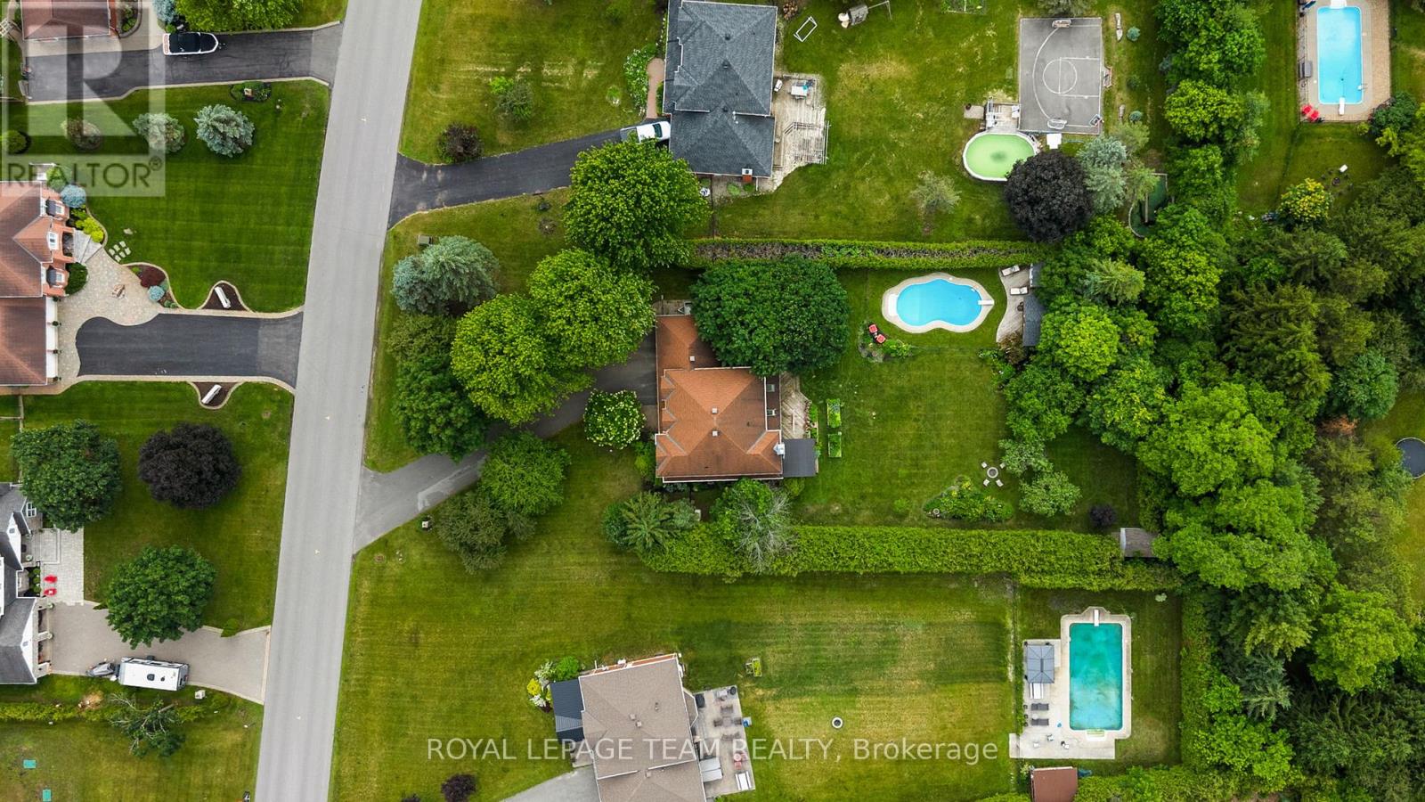 5 Bed, 4 Bath House for Sale in Ottawa – 1209 POTTER DRIVE, Ottawa – MLS# X13475770 - Image 49
