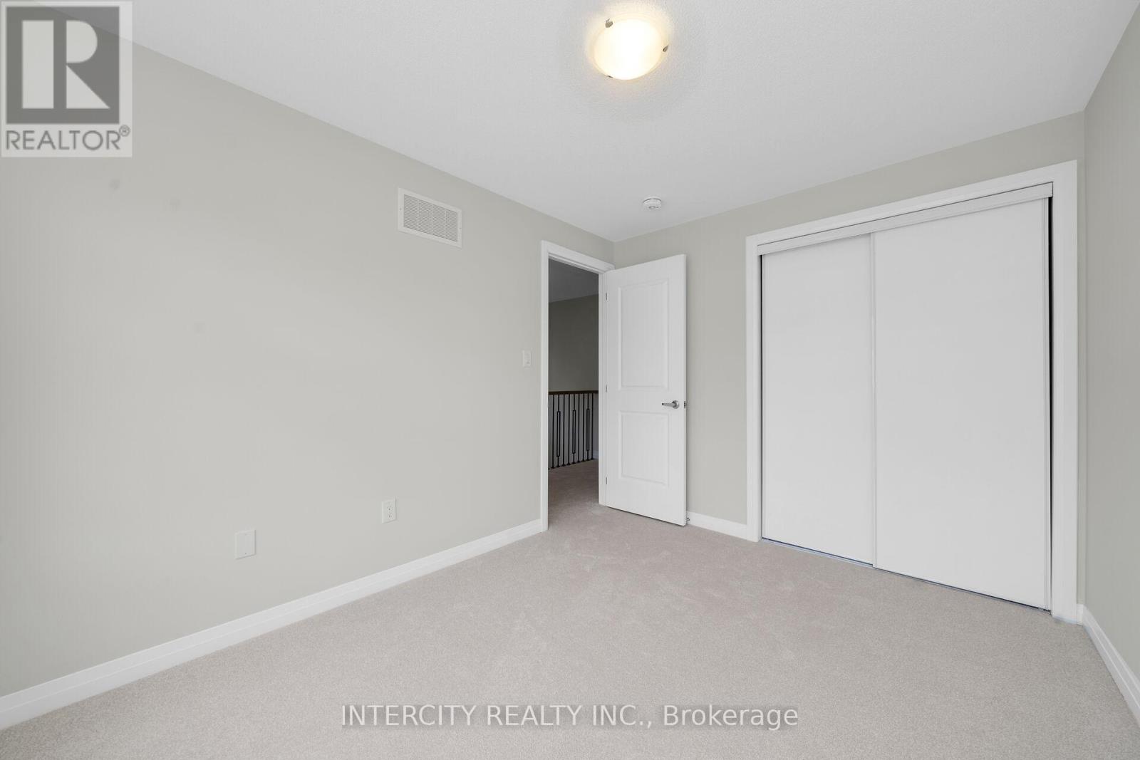 72 BROWN STREET - 18