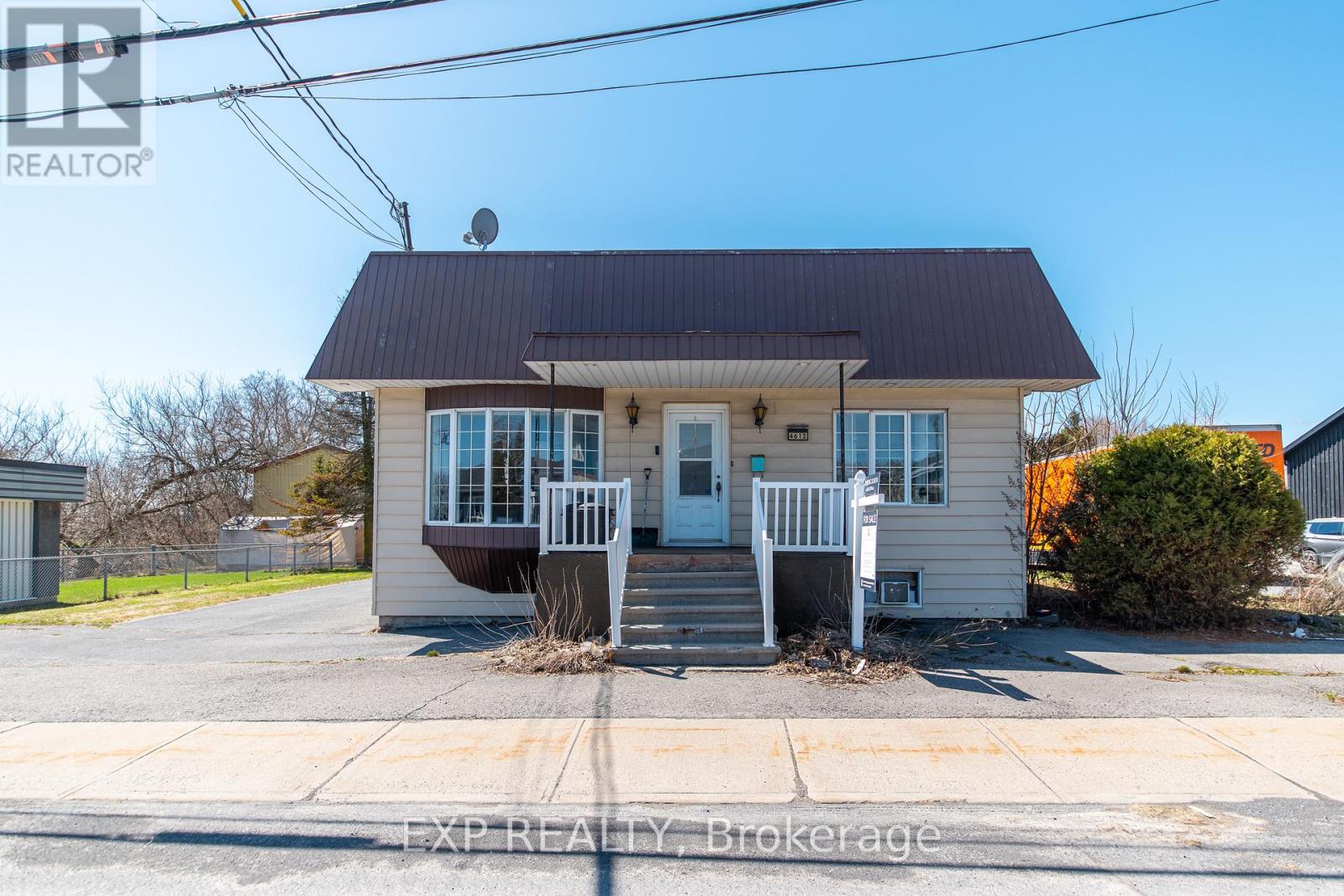 4612 STE CATHERINE STREET - 1