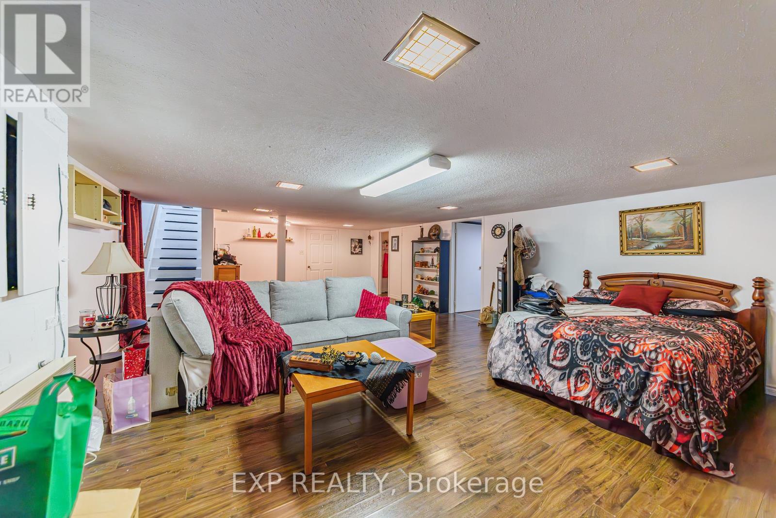 4612 STE CATHERINE STREET - 17