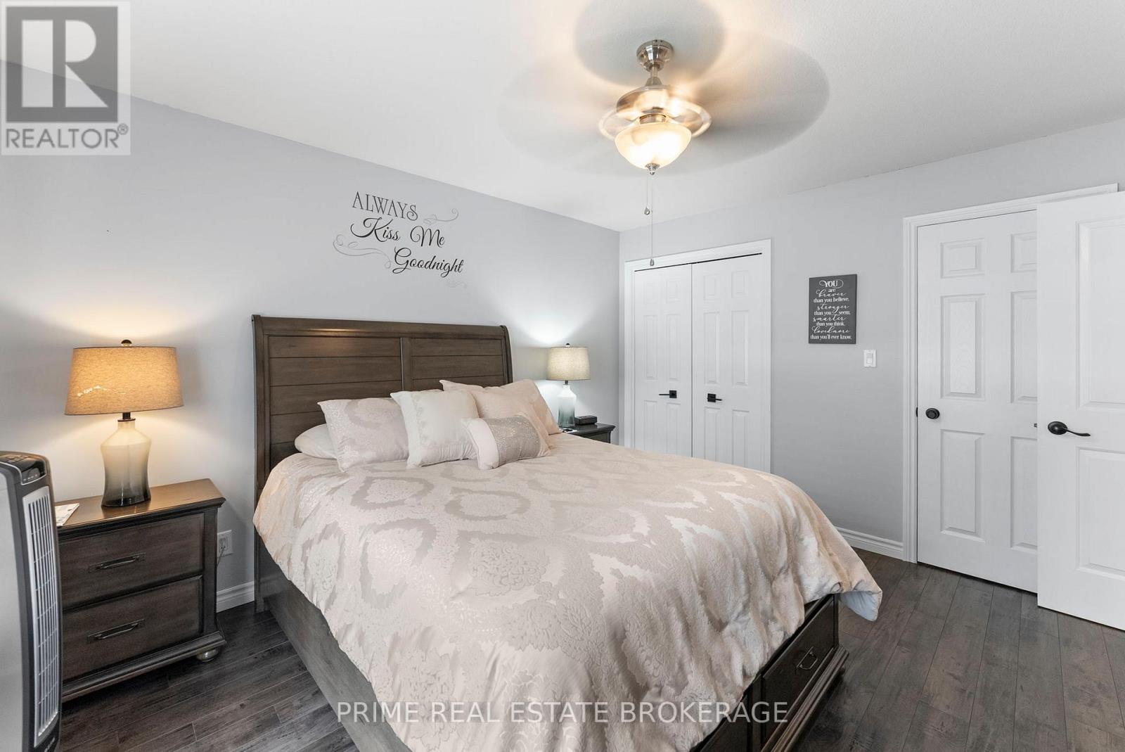 24 QUEEN STREET W - 16