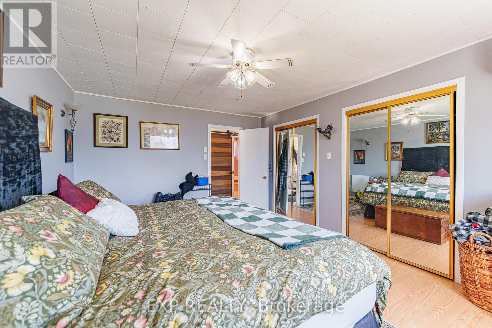 4612 STE CATHERINE STREET - 14