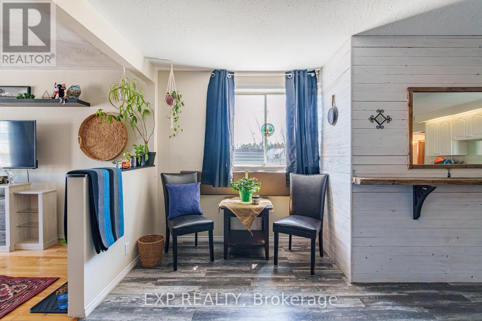 4612 STE CATHERINE STREET - 9