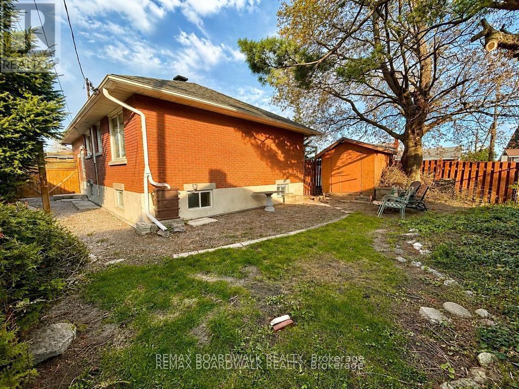 3 Bed, 1 Bath House for Sale in Ottawa – 625 CLARKE AVENUE, Ottawa – MLS# X13476150 - Image 14