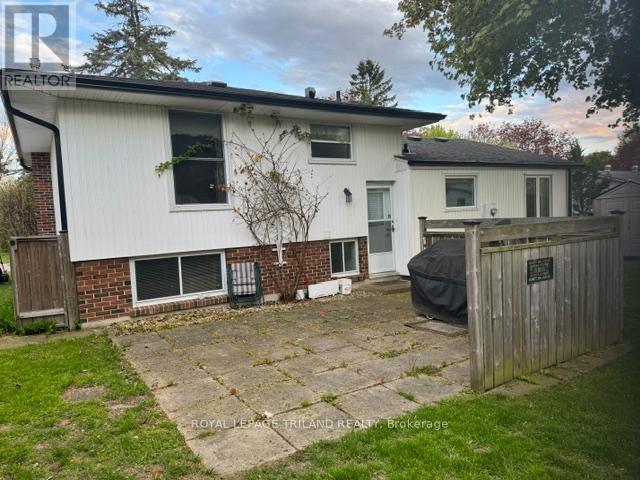 85 MCTAGGART CRESCENT - 30