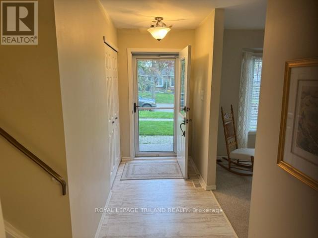 85 MCTAGGART CRESCENT - 2
