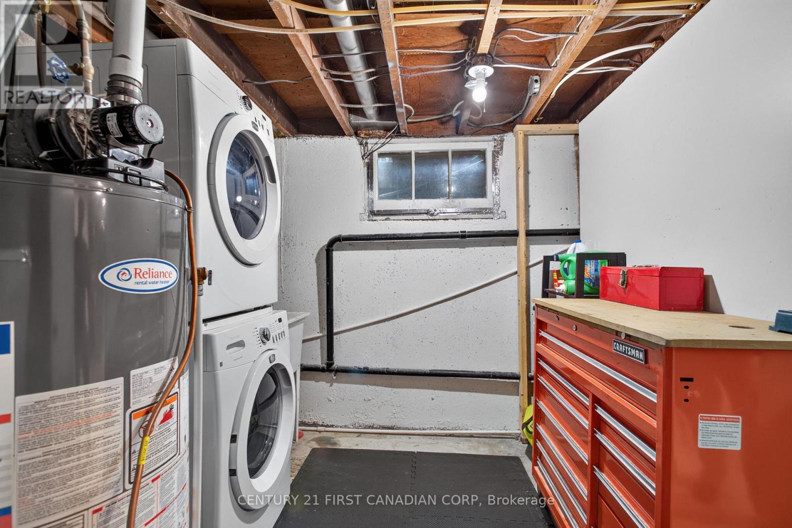 218 VANCOUVER STREET - 39
