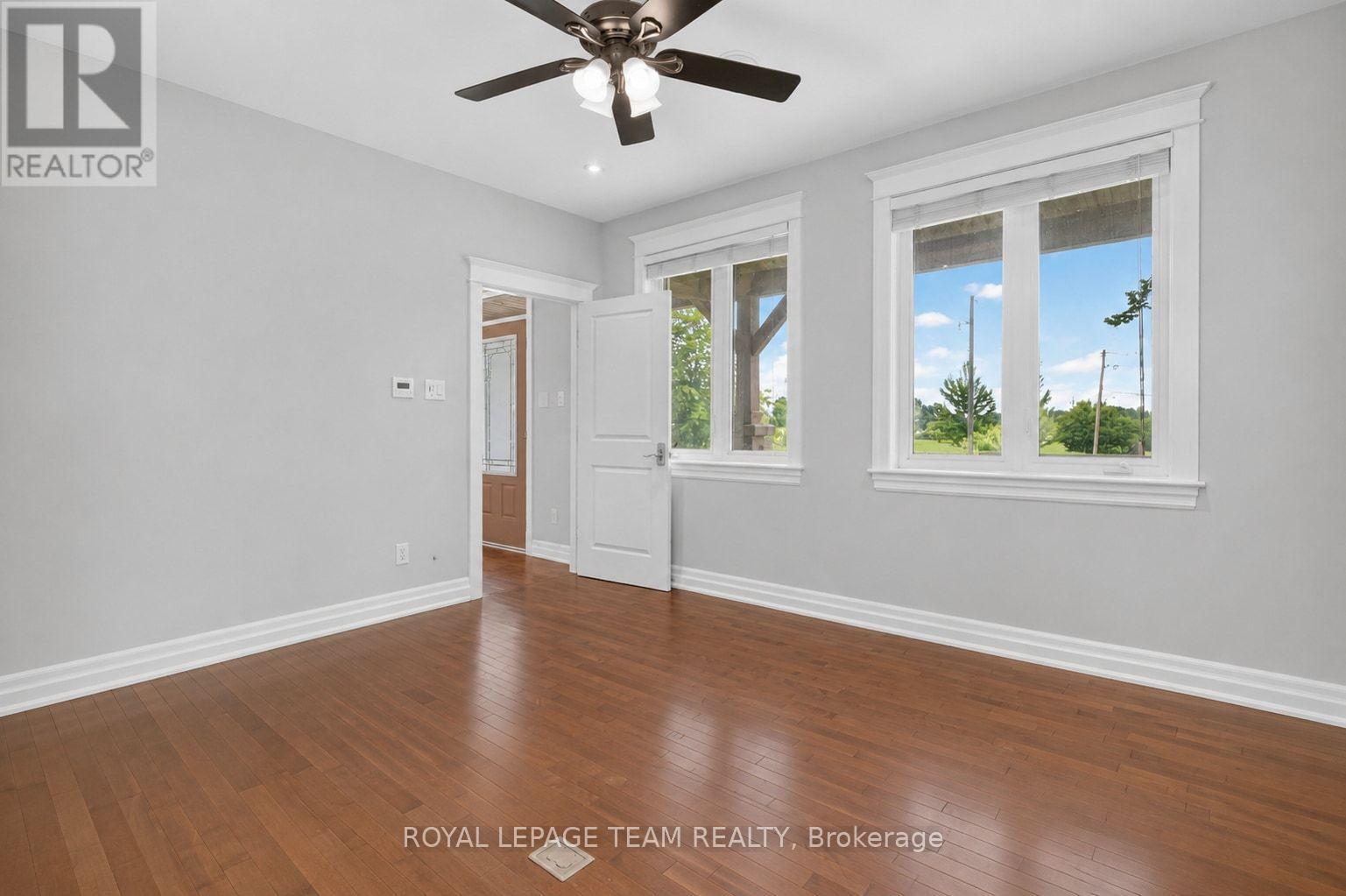 6330 SECOND LINE ROAD - 20