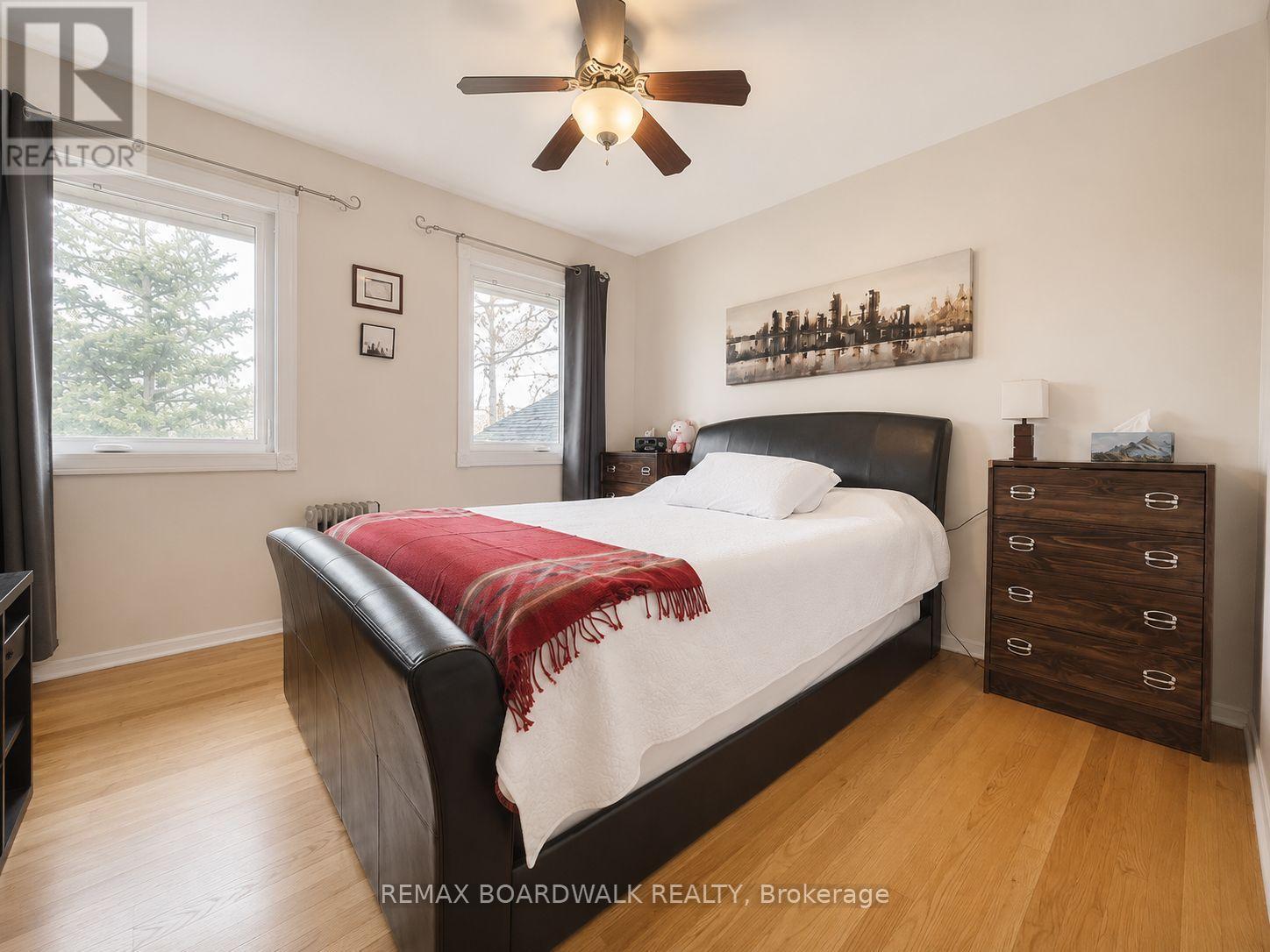 3 Bed, 1 Bath House for Sale in Ottawa – 625 CLARKE AVENUE, Ottawa – MLS# X13476150 - Image 6