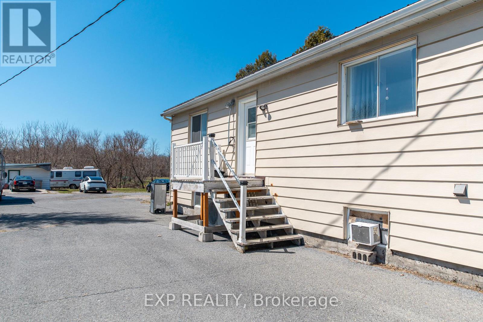 4612 STE CATHERINE STREET - 24