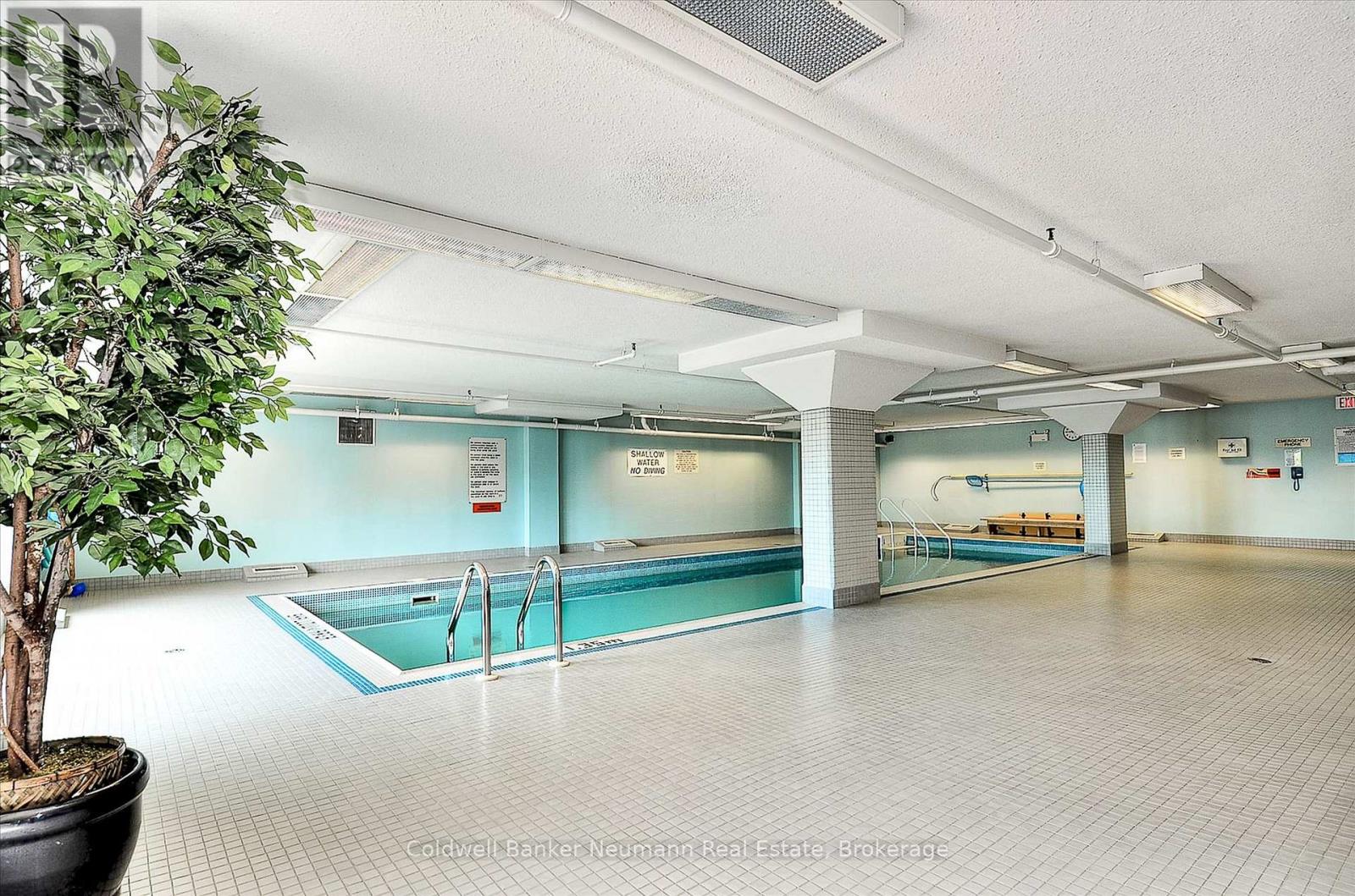 #1106 237 KING STREET W - 35
