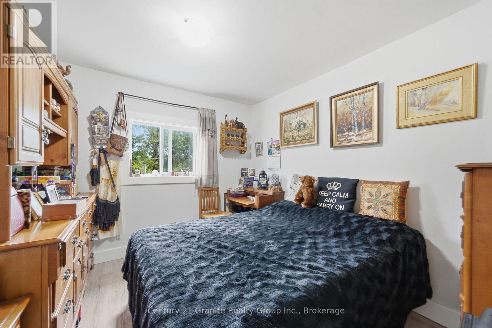 2427 NORTH SHORE ROAD - 11