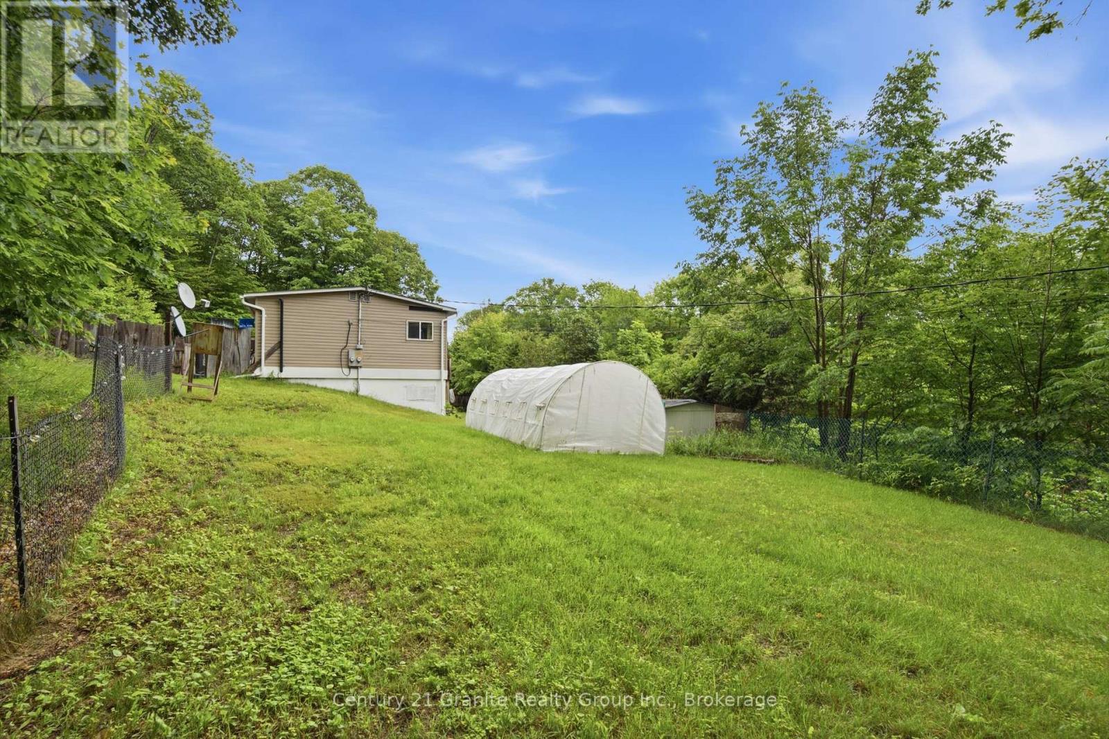 2427 NORTH SHORE ROAD - 35
