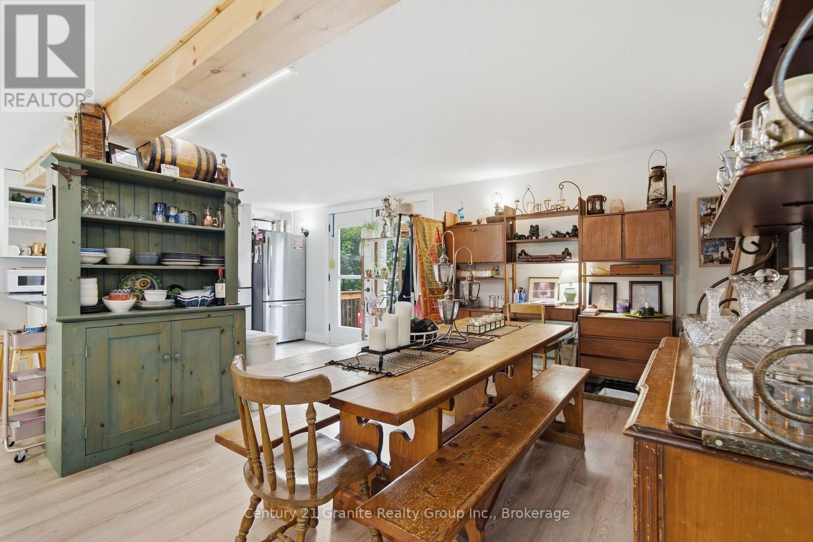 2427 NORTH SHORE ROAD - 25